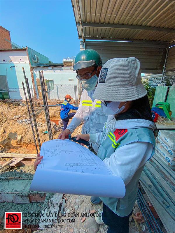 Thiết kế nhà Phan Thiết, Xây nhà trọn gói Phan Thiết, Thi công nhà trọn gói Phan Thiết, Thiết kế Thi công nội thất Phan Thiết Bình Thuận, Công ty Xây dựng Bình Thuận, Thiết kế nhà Bình Thuận, Xây nhà trọn gói Bình Thuận. Chào đón công trình thực tế nhà phố 3 tầng hiện đại đang thi công tại Khu Văn Thánh 3 - Phan Thiết